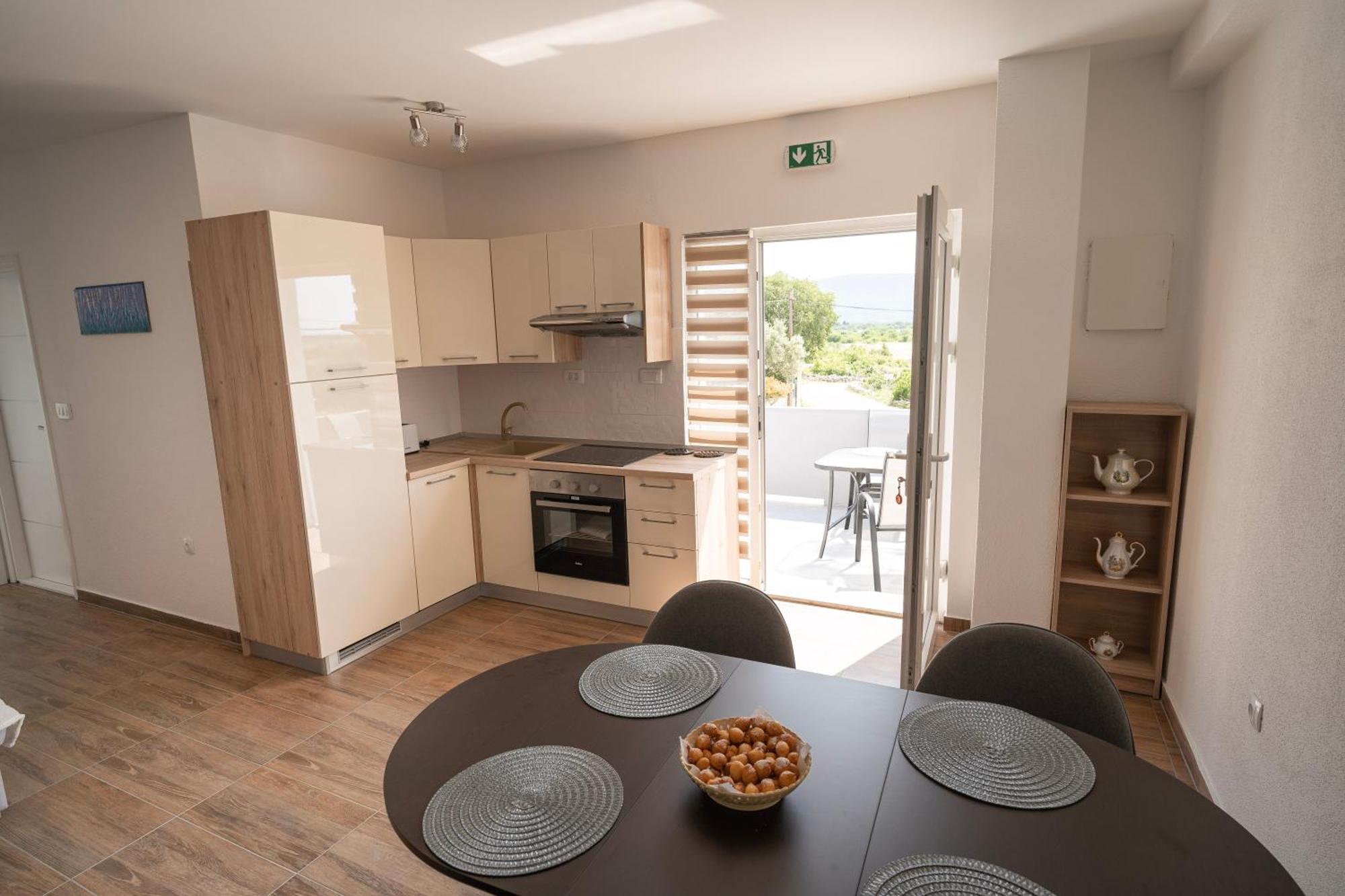 Pave&Ema Apartman Konjevrate Extérieur photo